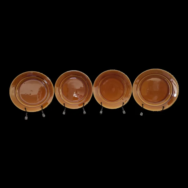 Assiettes à dessert St Amand céramique vernissée caramel