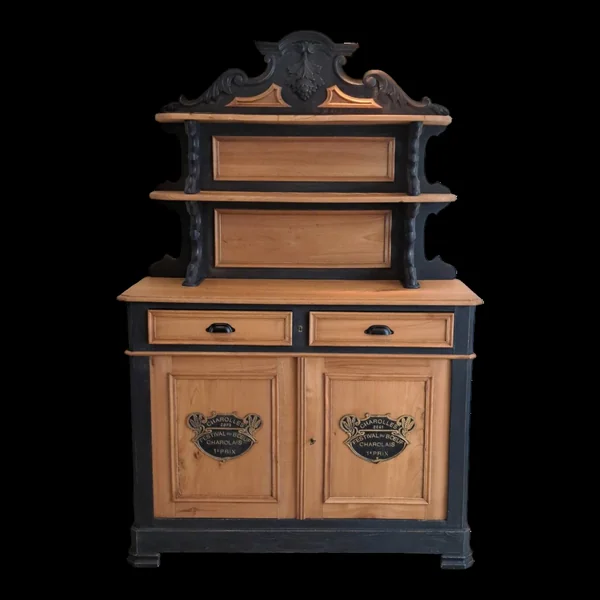 Buffet Saint hubert en bois d'orme