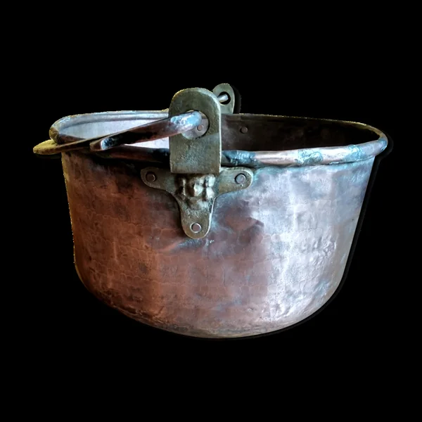 Chaudron en cuivre et bronze