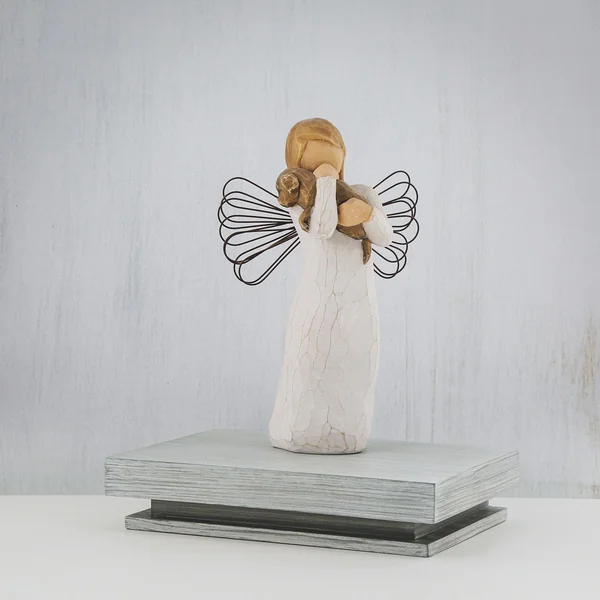 Figurine Ange de l'amitié - Willow Tree - Pour ceux qui partagent un sentiment d'affection