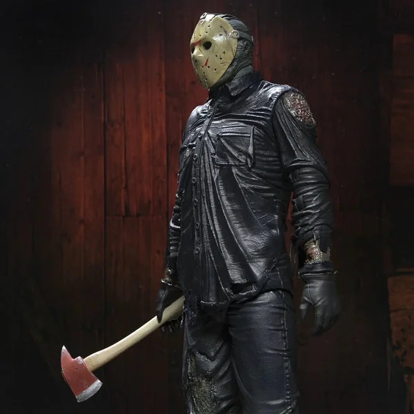 "FRIDAY THE 13TH THE GAME - 7"" SCALE ACTION FIGURE - PART 8 JASON"