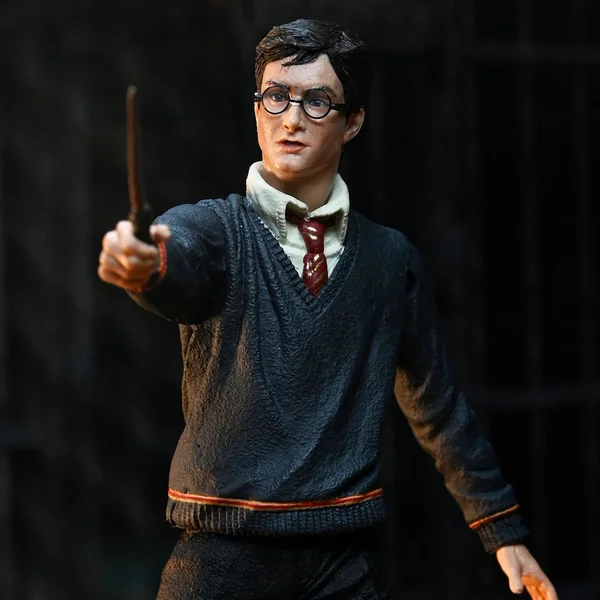HARRY POTTER - 7" SCALE ACTION FIGURE - LEGACY COLLECTION - HARRY POTTER