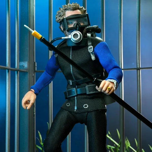 JAWS - 8” CLOTHED ACTION FIGURE - HOOPER (SHARK CAGE)