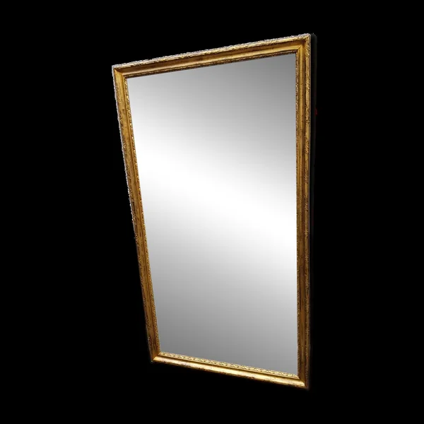 Miroir en bois sculpte et redore d'epoque louis xv
