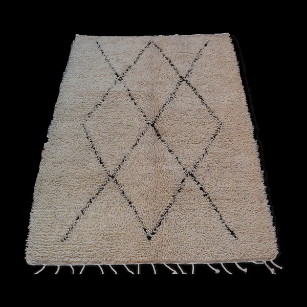 Tapis Beni Ouaren mesurant 177x125 cm
