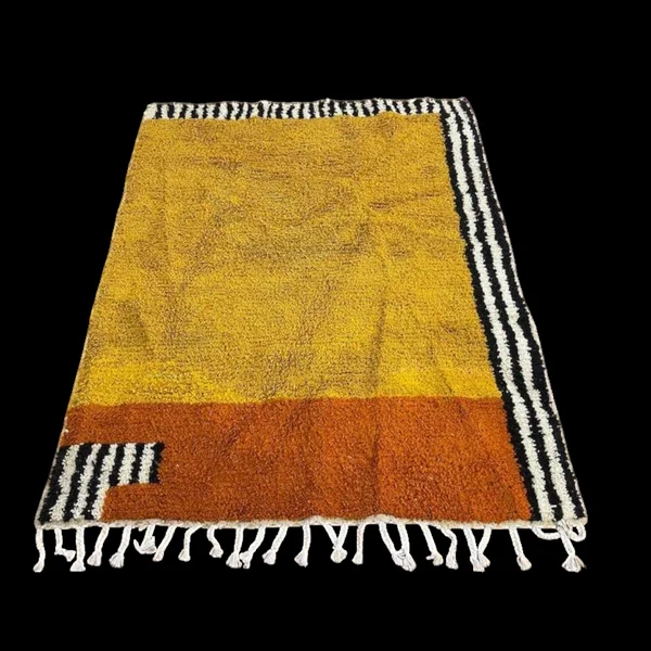 Tapis berbère beni ouraine coloré traditionnelle taille 140 x 260 cm
