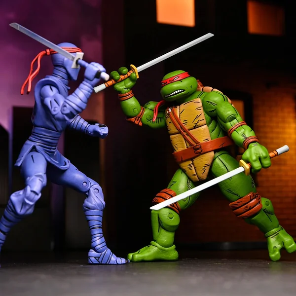 TEENAGE MUTANT NINJA TURTLES (MIRAGE COMICS) – 7" SCALE ACTION FIGURES - LEONARDO